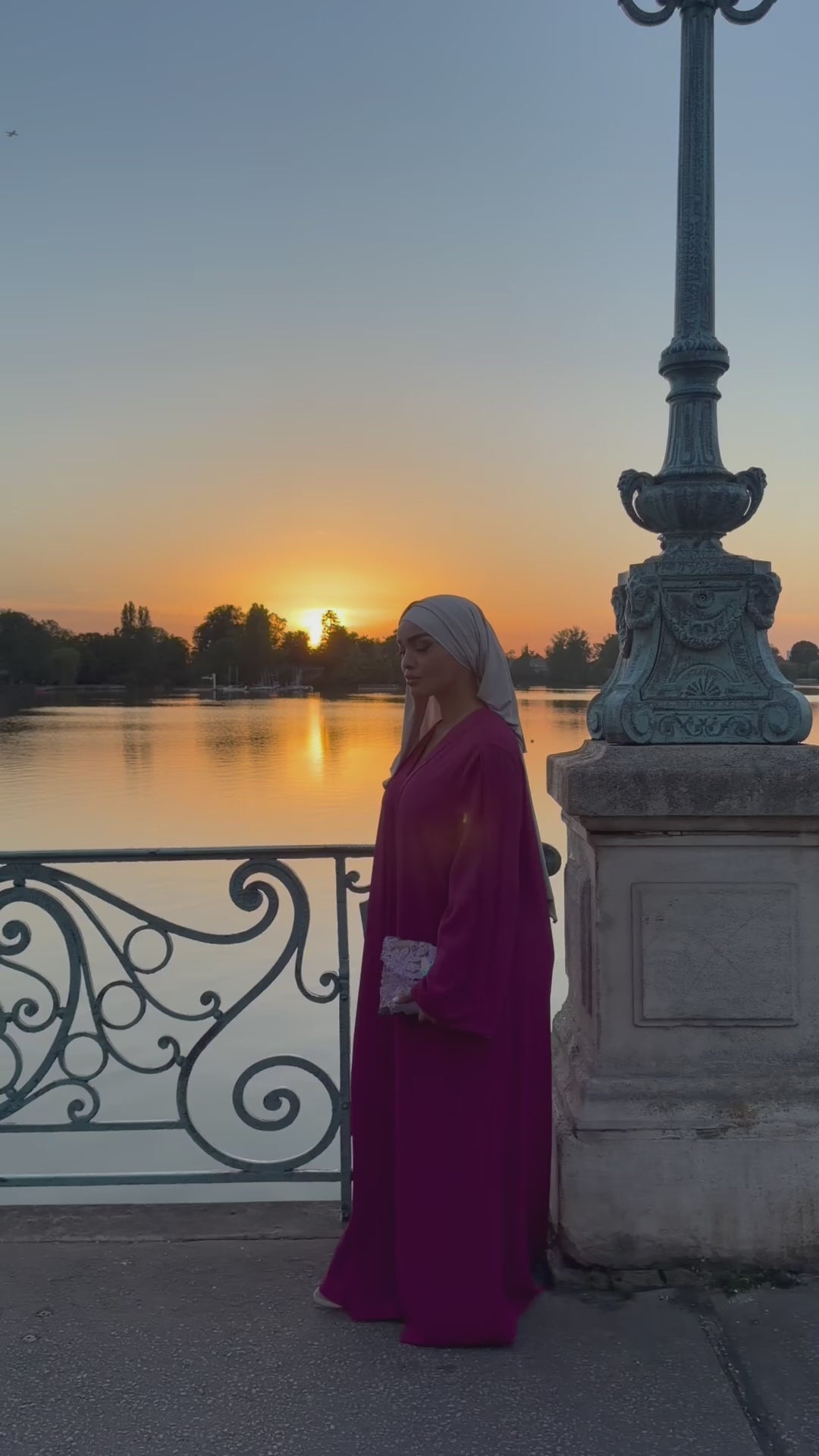Abaya Cherry